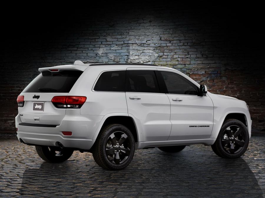  Jeep Grand Cherokee Altitude 2014 года  (фото 3 из 3)